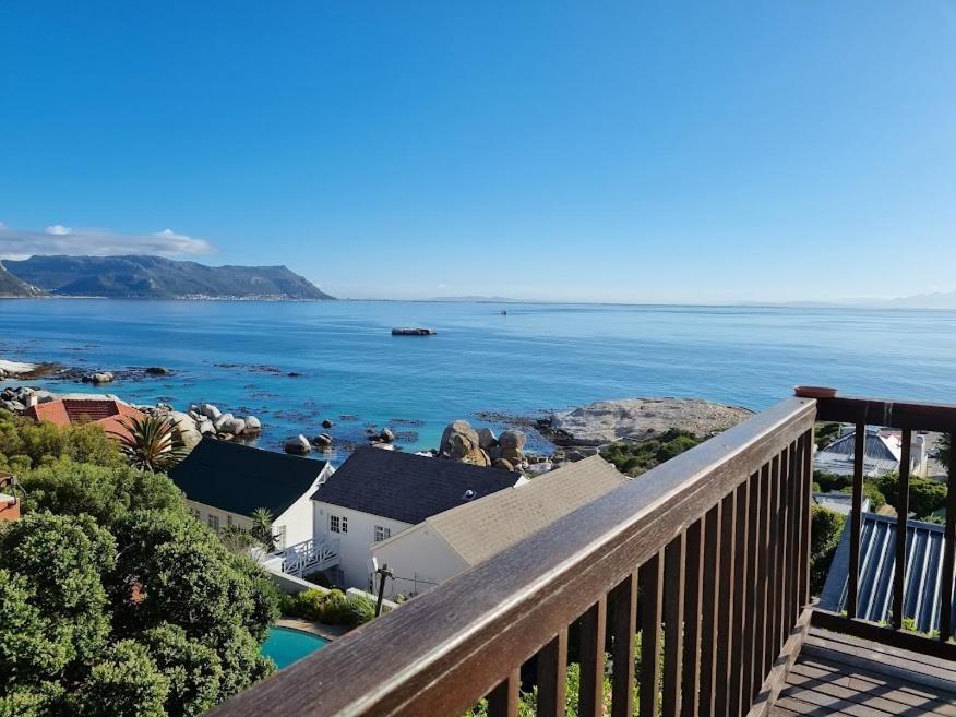 Boulders Beach House *